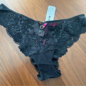 NWT Black Floral Lace Cheeky